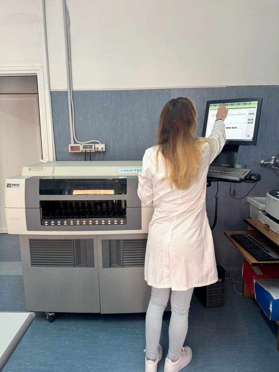 Laboratorio primo piano